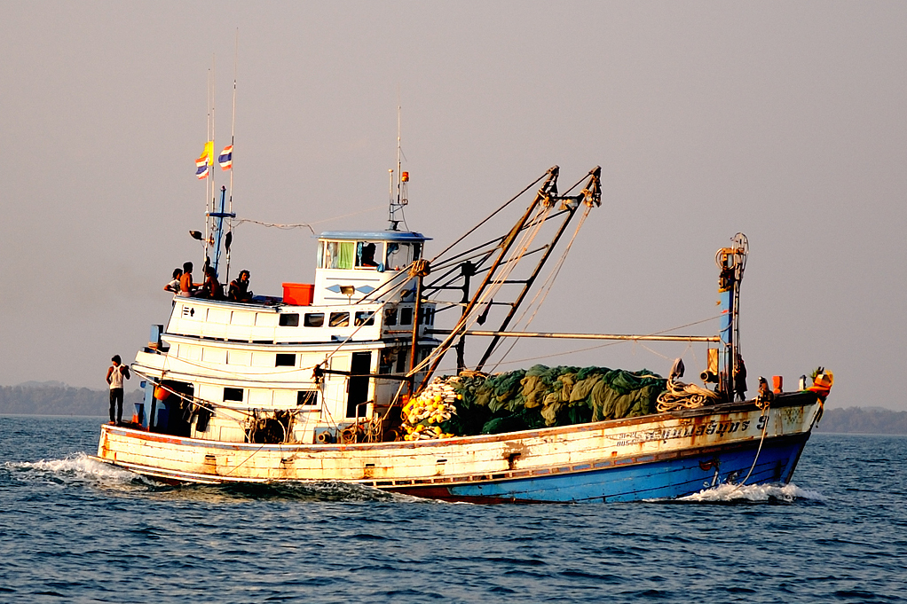 Thai fishing boat (Photo: Wikimedia)