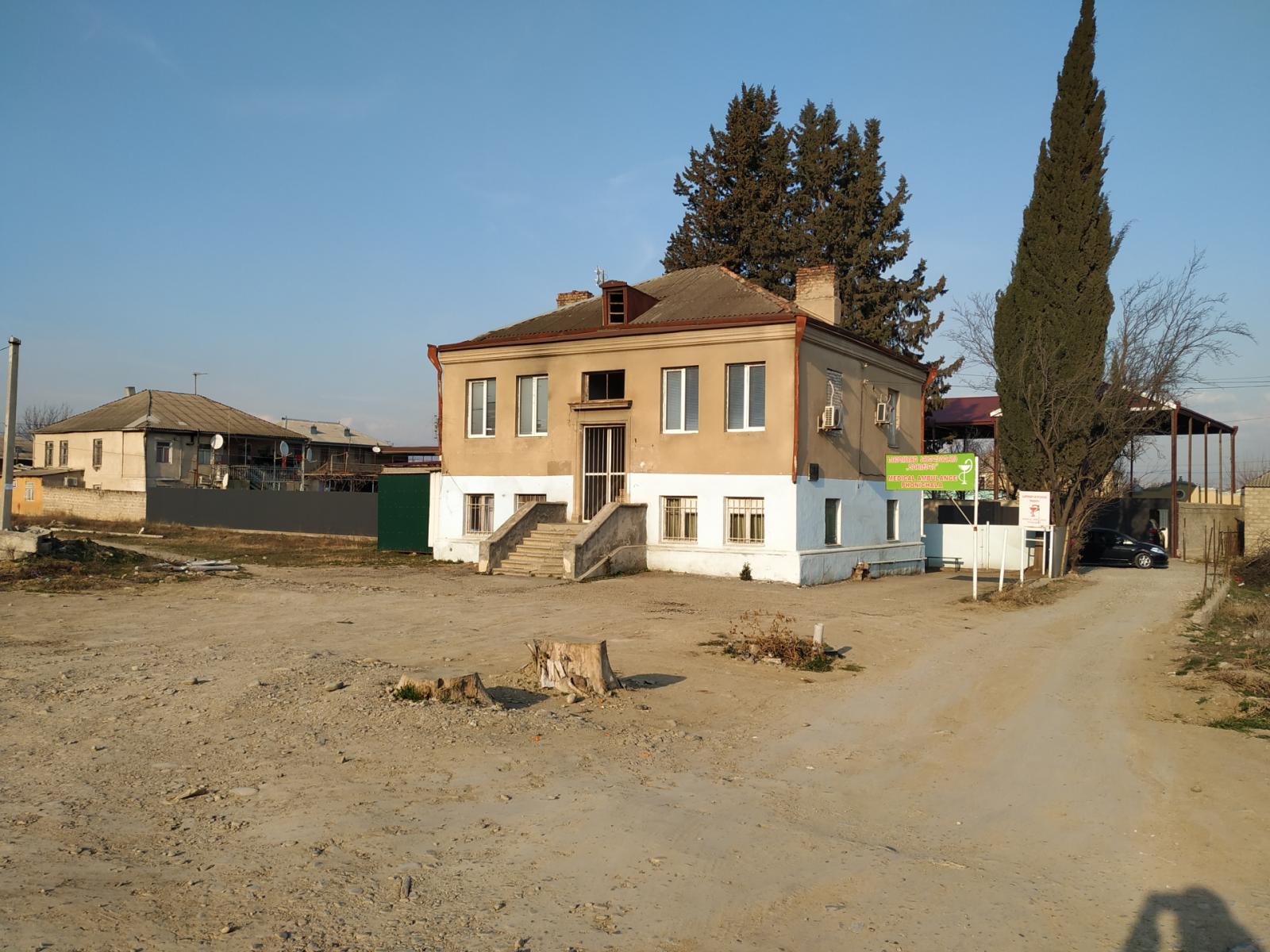 The clinic in Lower Ponichala where Emzar Abuladze works. (Credit: Ulviyya Aliyeva)