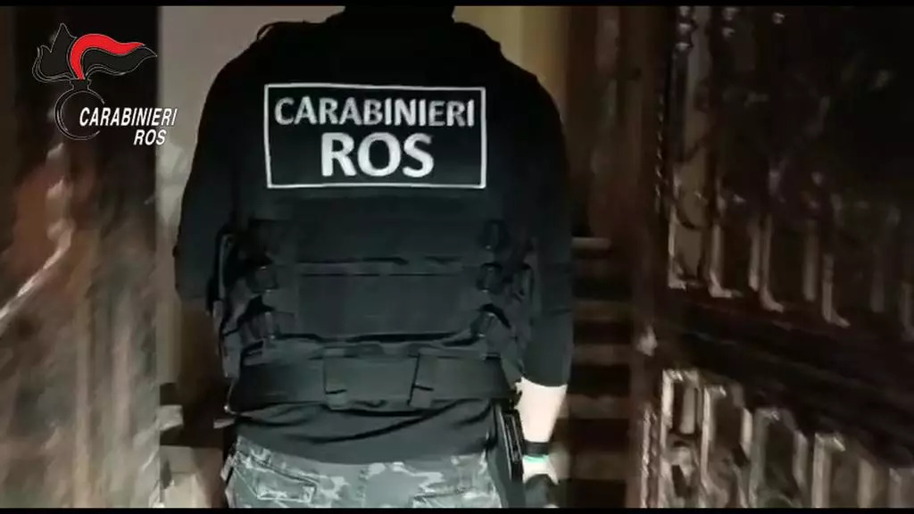 Carabineri Italy Ndrangheta