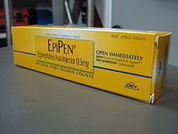 A box containing Mylan's EpiPen product. Intropin [CC BY 3.0 (https://creativecommons.org/licenses/by/3.0)]