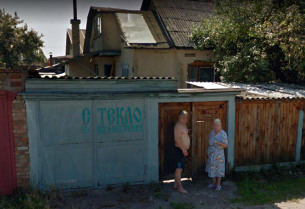 A Google Street View photo of the garage on Fomina Street in Pskov. (Photo: Google)
